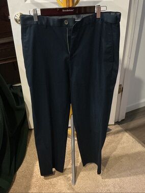 Brookstone Men's Dark Navy Dress Pants